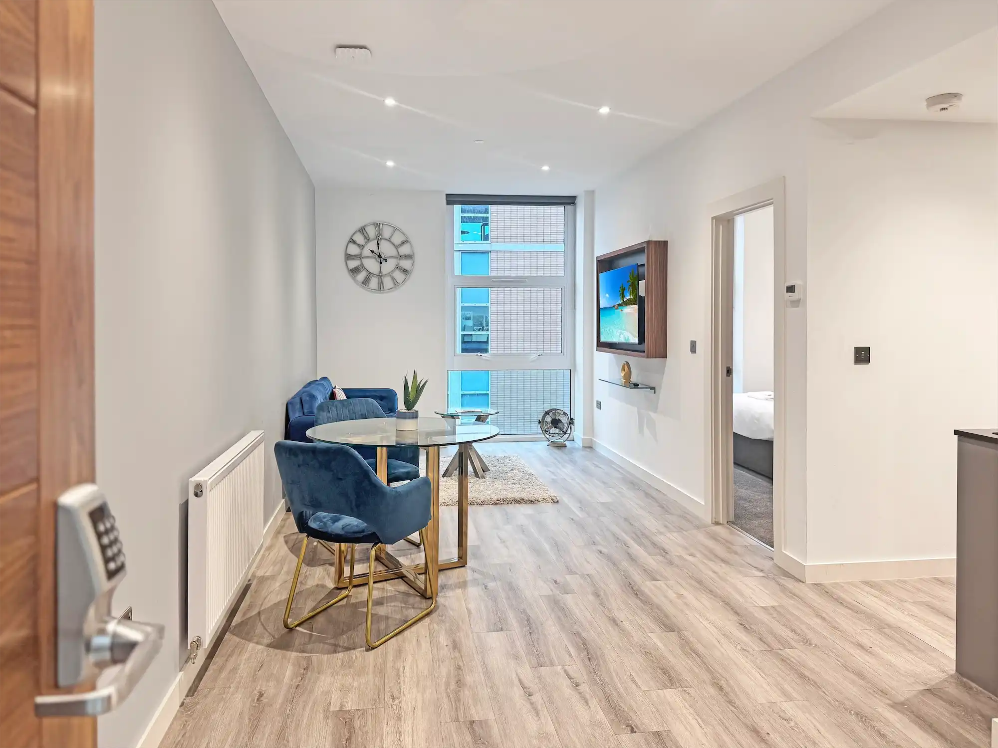 1. Silbury Inn, Serviced Apartments
