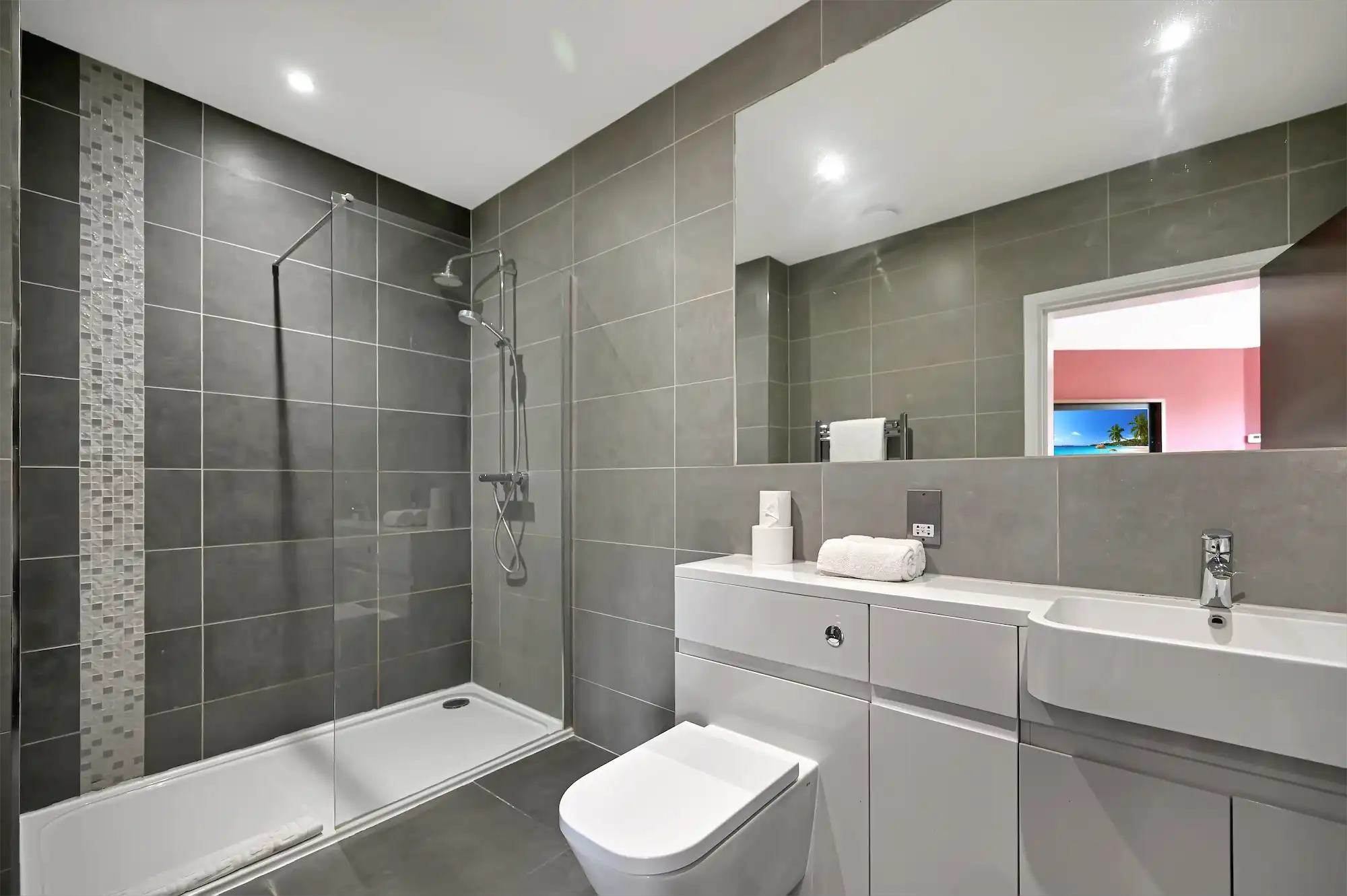 Milburn 12 | One Bed gallery