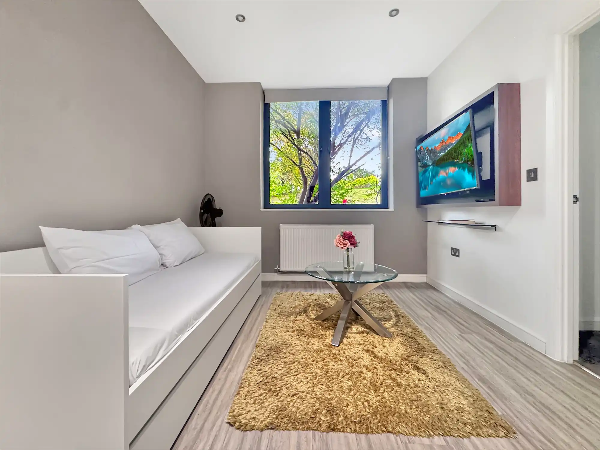 Clyde 24 | One Bed gallery