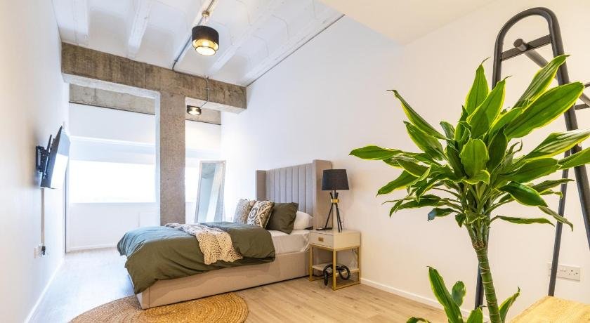 Omega 10 | One Bed gallery